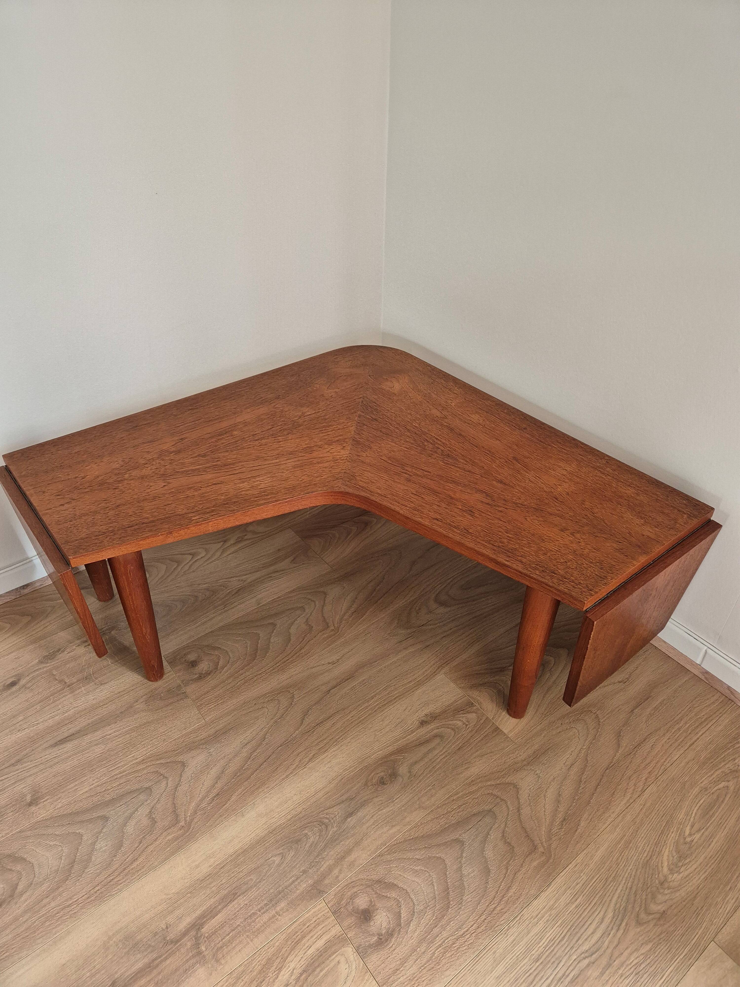 Vintage Scandinavian boomerang coffee table with folding extensions by Samcom