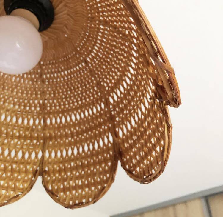 Vintage suspension cane