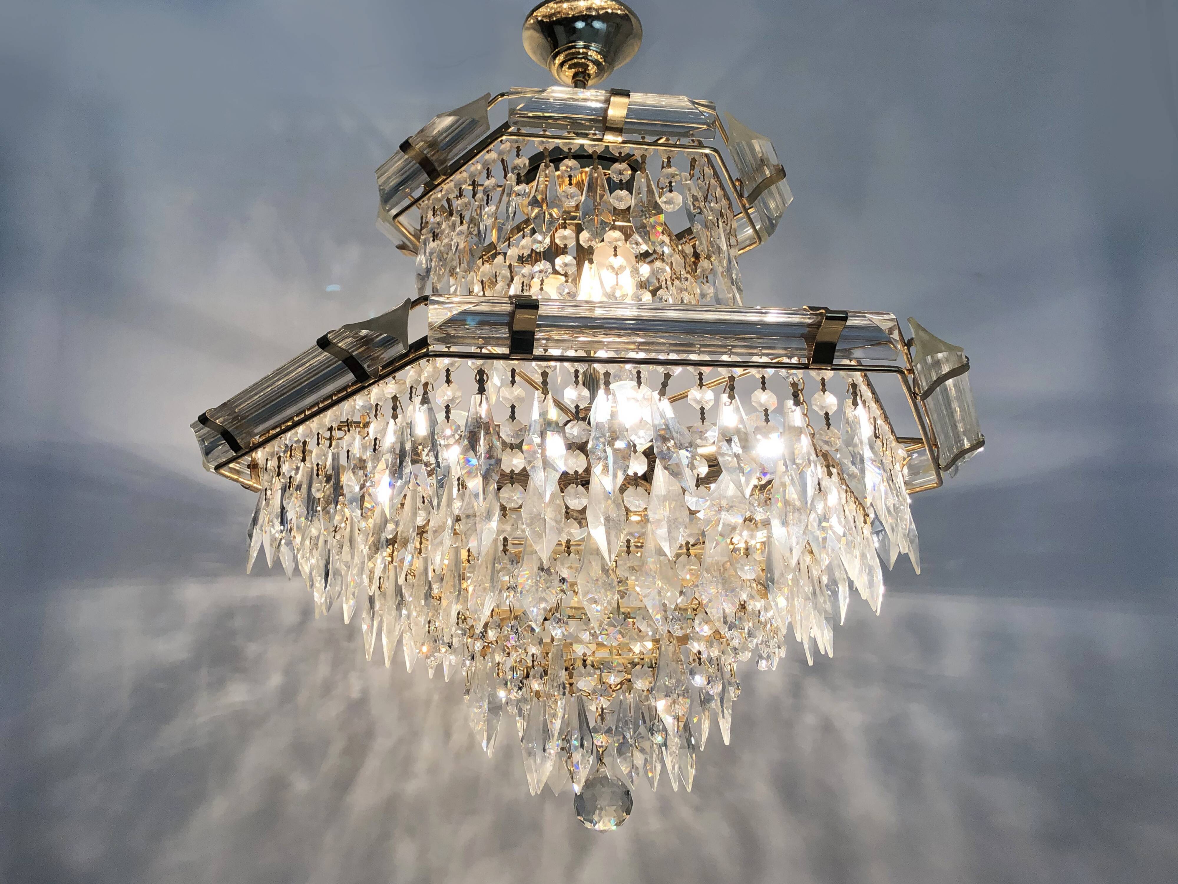 Vintage crystal and brass chandelier by Bakalowits & Söhne 8 lights, 1980s