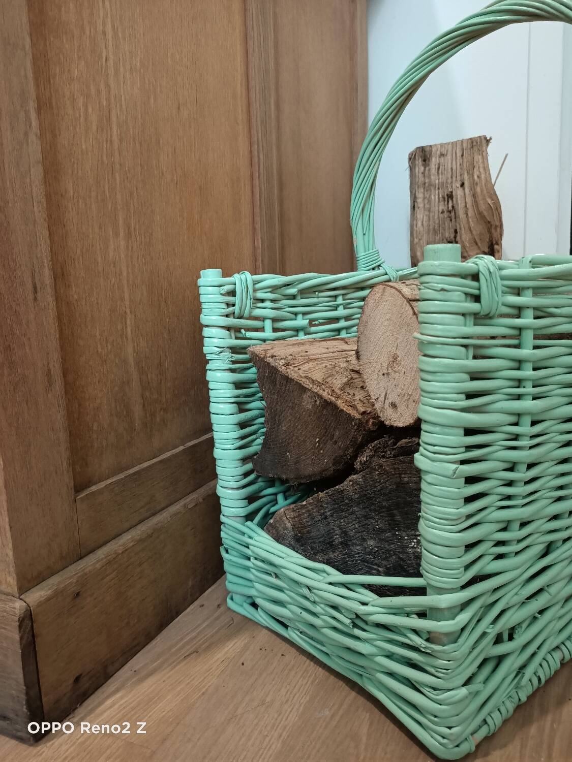 Log basket