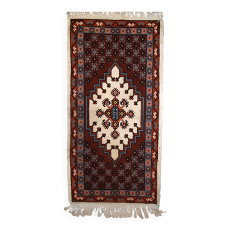 Tapis vintage fait main Berbère en laine bordeaux et blanc (81cm x 170cm)