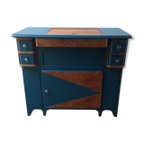 Furniture seamstress