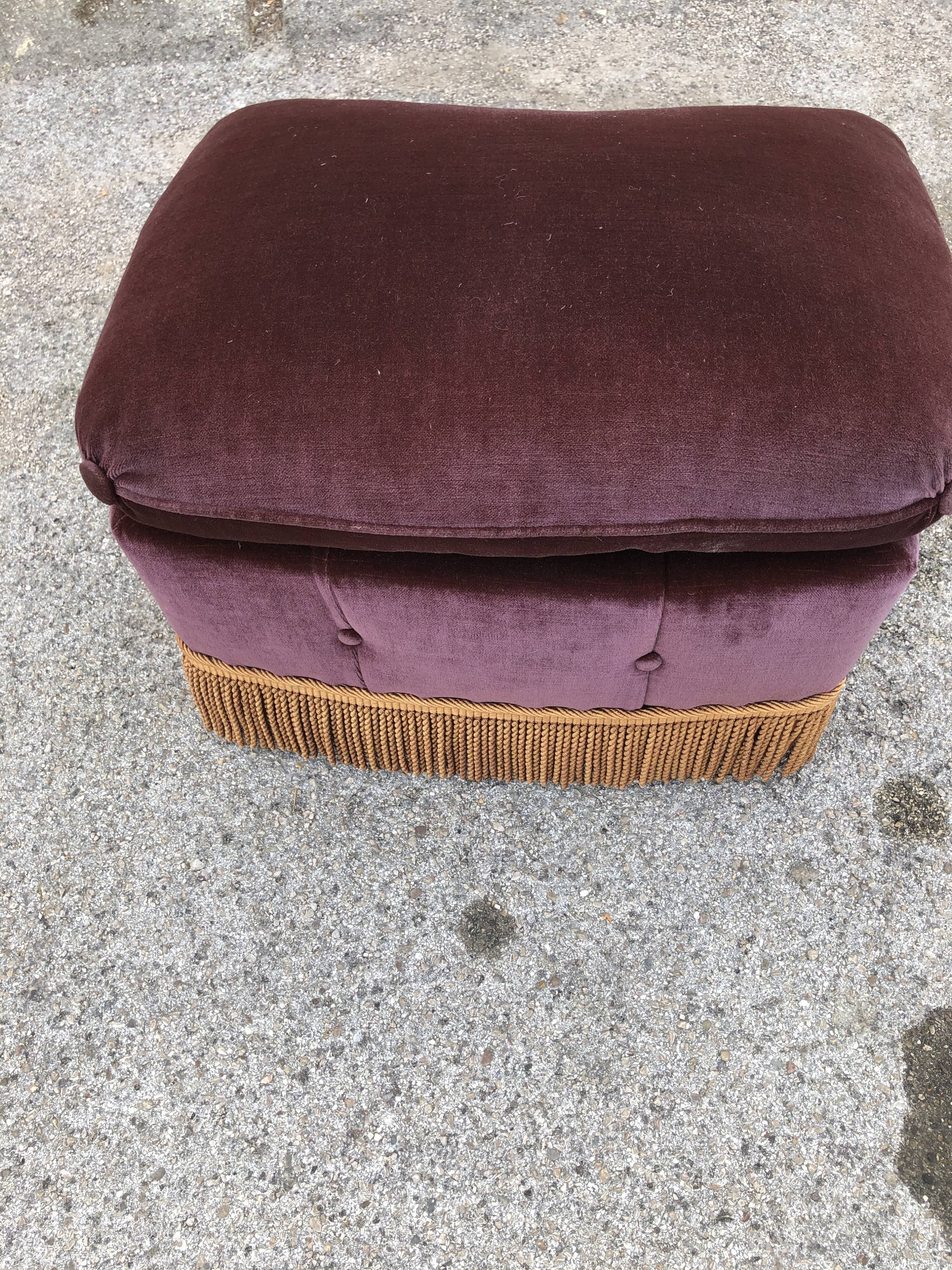 Eggplant velvet pouf