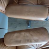Pair of p215 office armchairs by Osvaldo Borsani for Techno