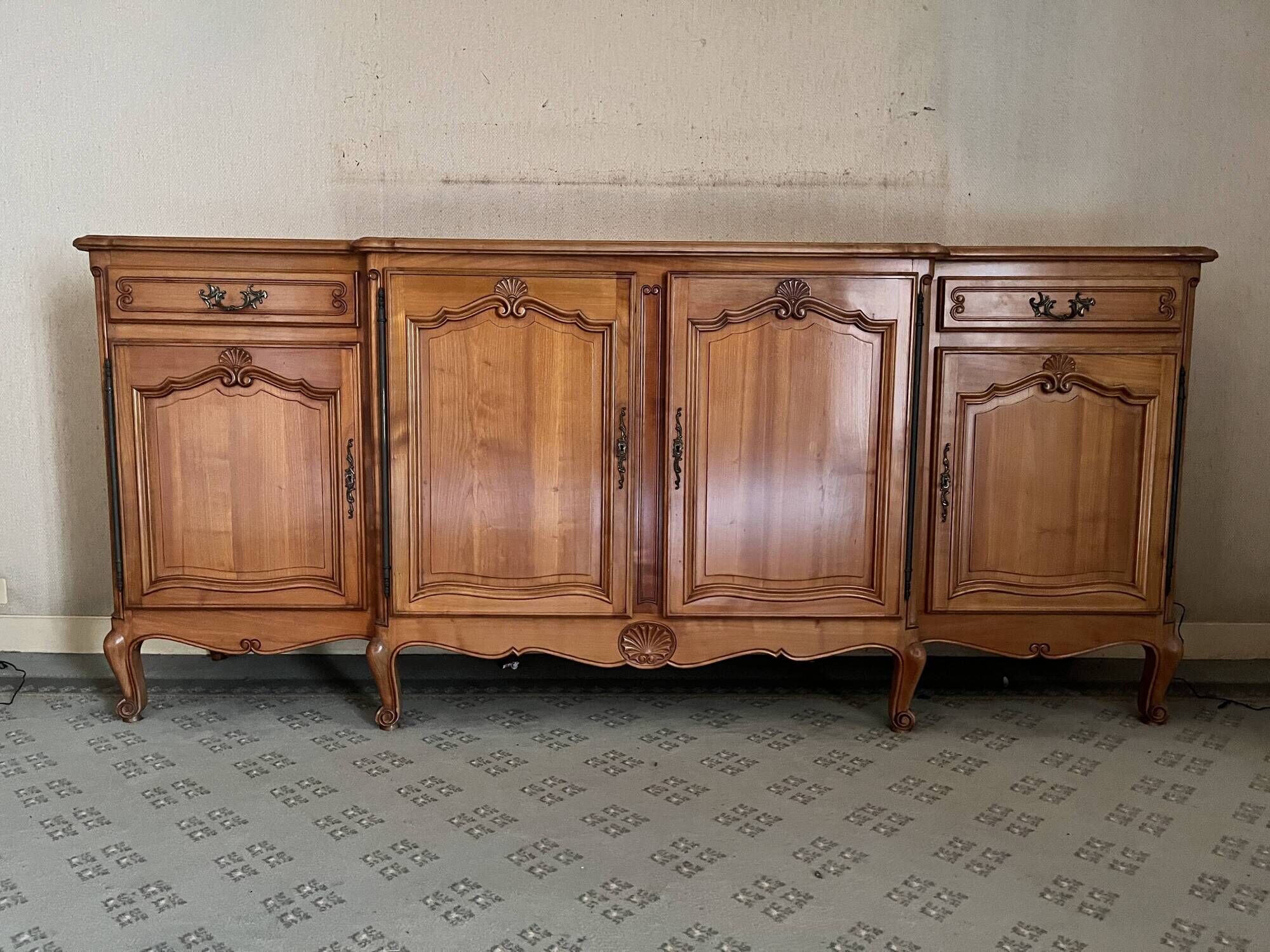 Grand buffet enfilade in Louis XV style in cherry wood – 240 cm