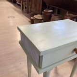 Table de nuit relookée