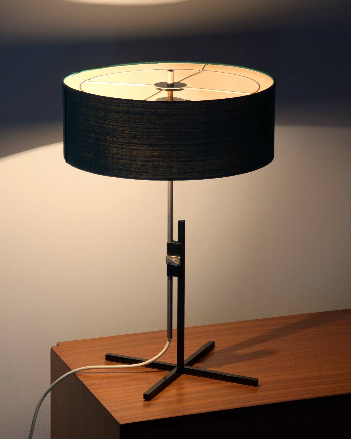 Vintage table lamp model 45094 by Kaiser Leuchten, 1960s / 1970s