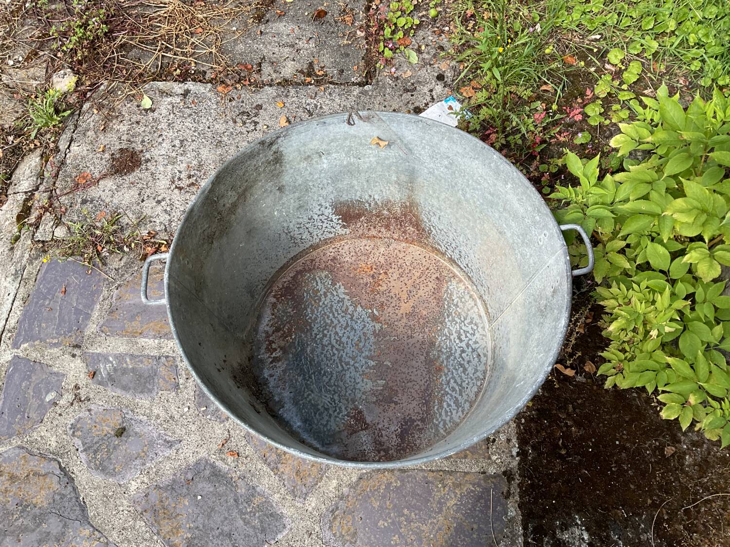 Large vintage steel handle basin