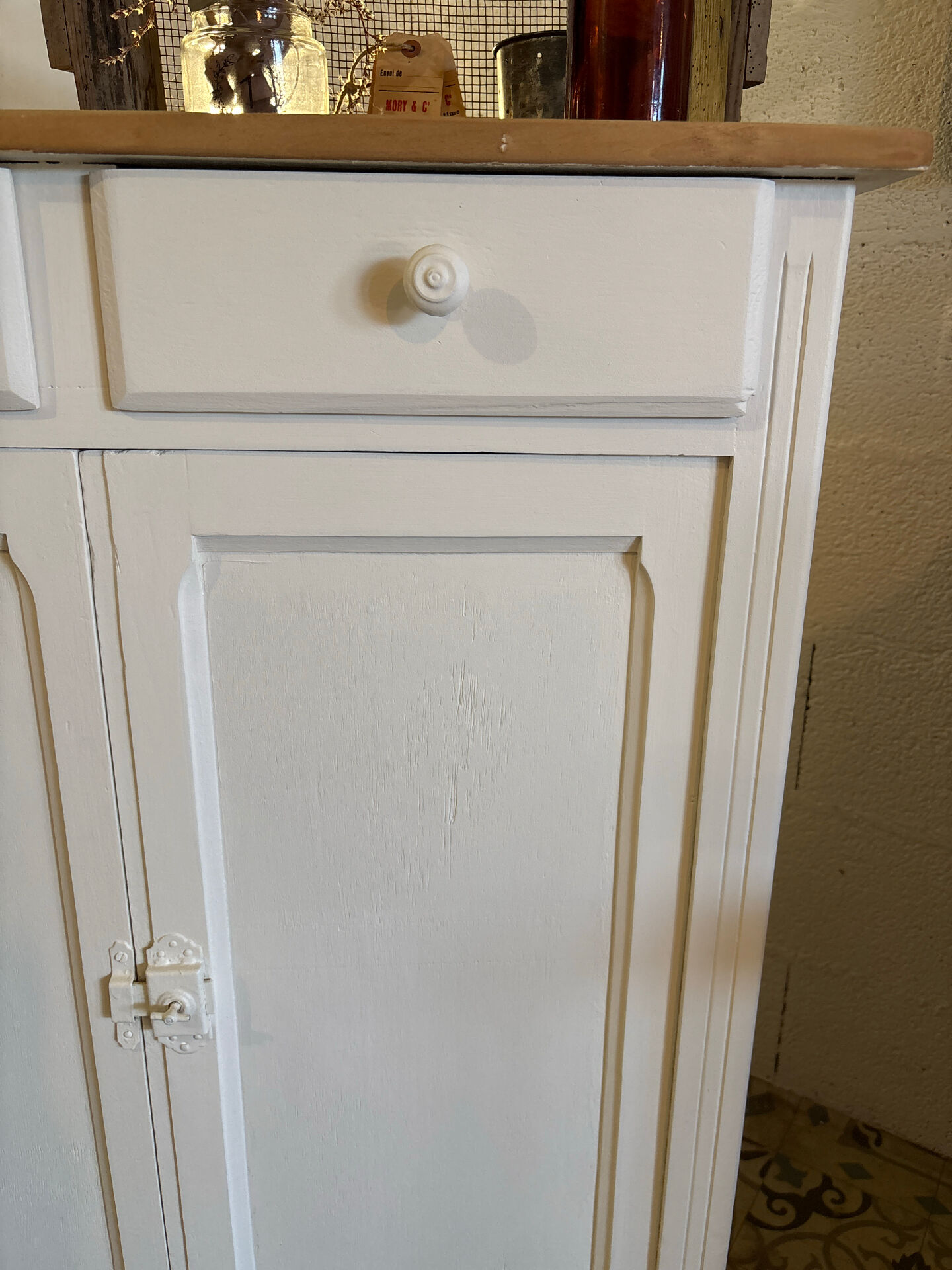 White cream Parisian buffet