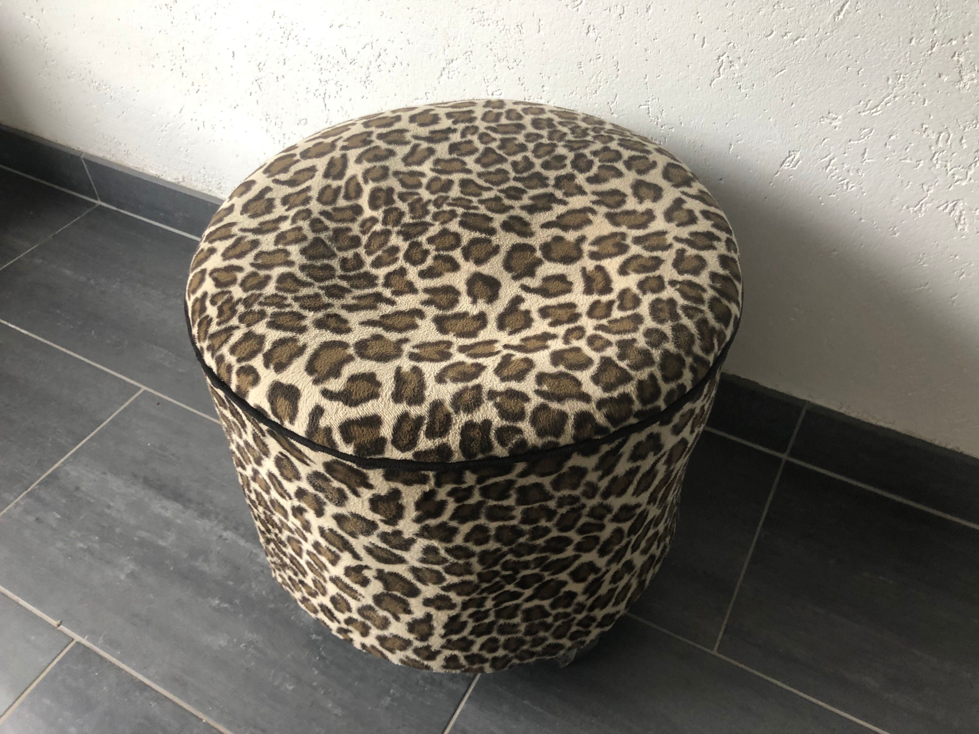 Art Deco armchair set