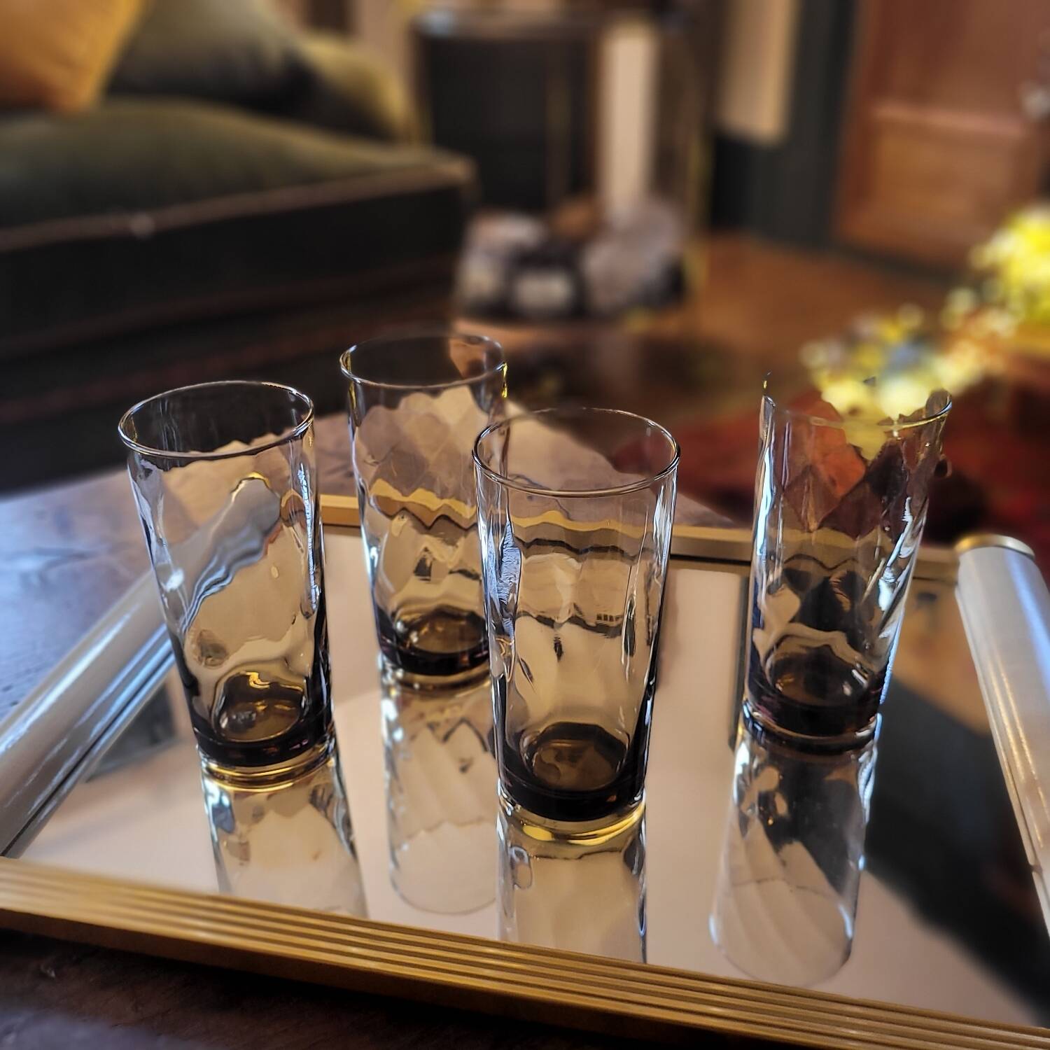 4 smoked long drink glasses – 1970s 4 smoked long drink glasses – year