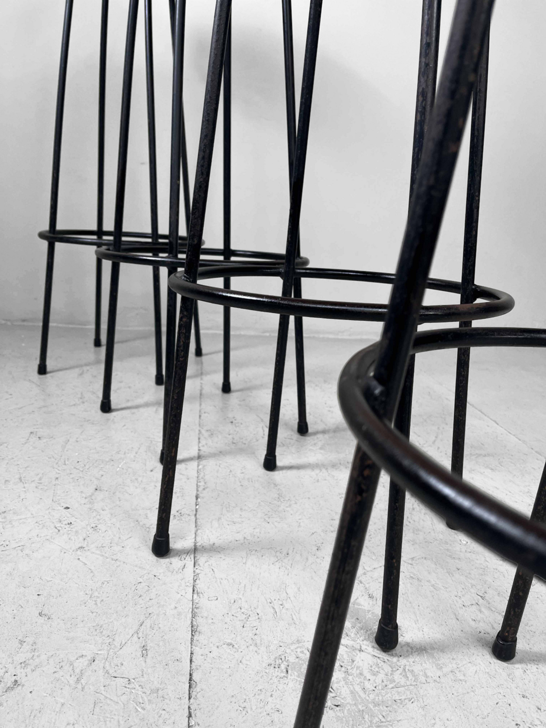 Set of 4 bar stools fifties in red skaï