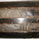 Trunk wood and leather