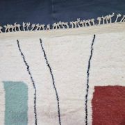 Handmade traditional pure wool rug size 1.5/2.5 m