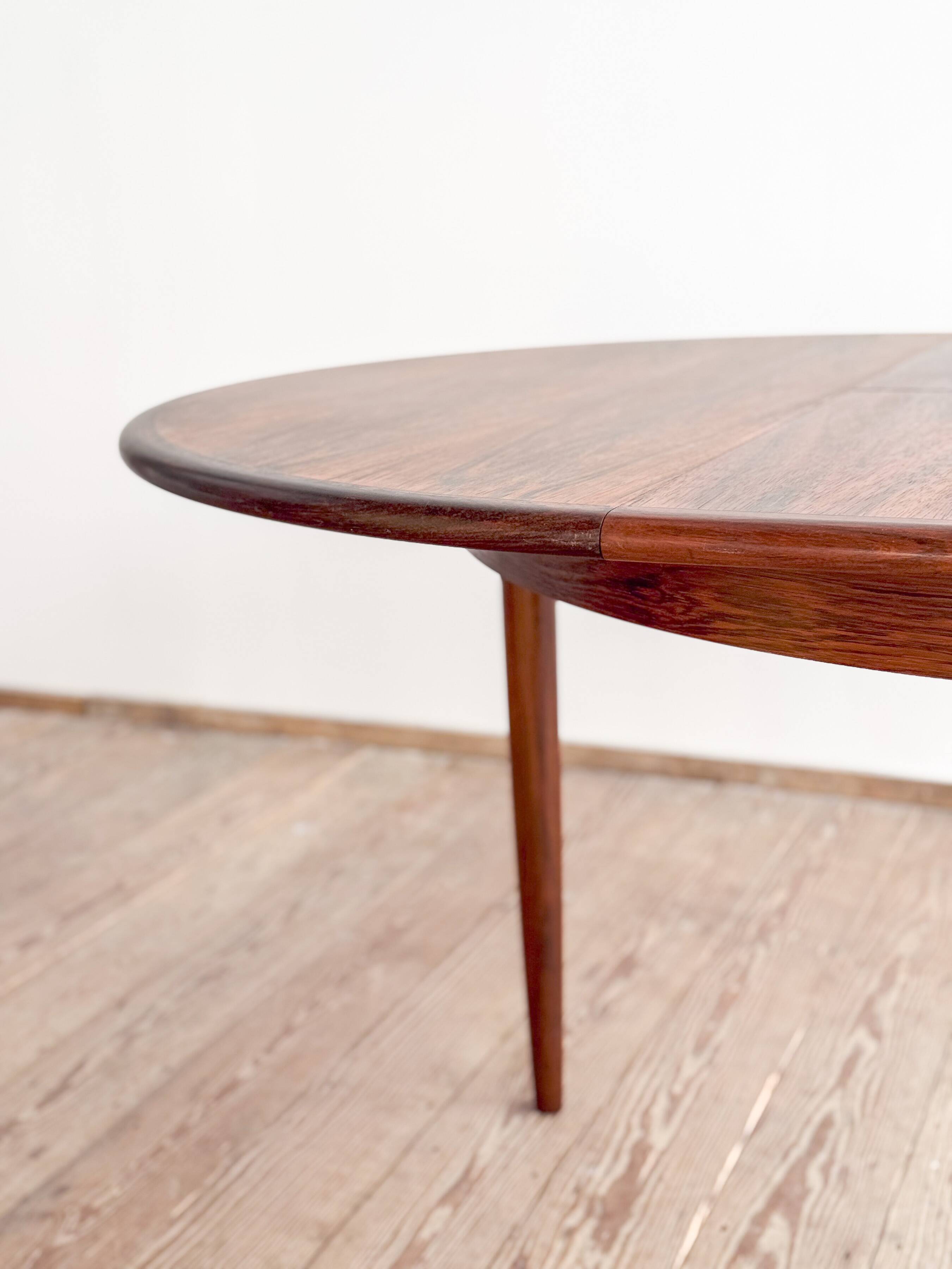 Table à manger danoise Mid-Century Modern en palissandre, Niels O. Møller