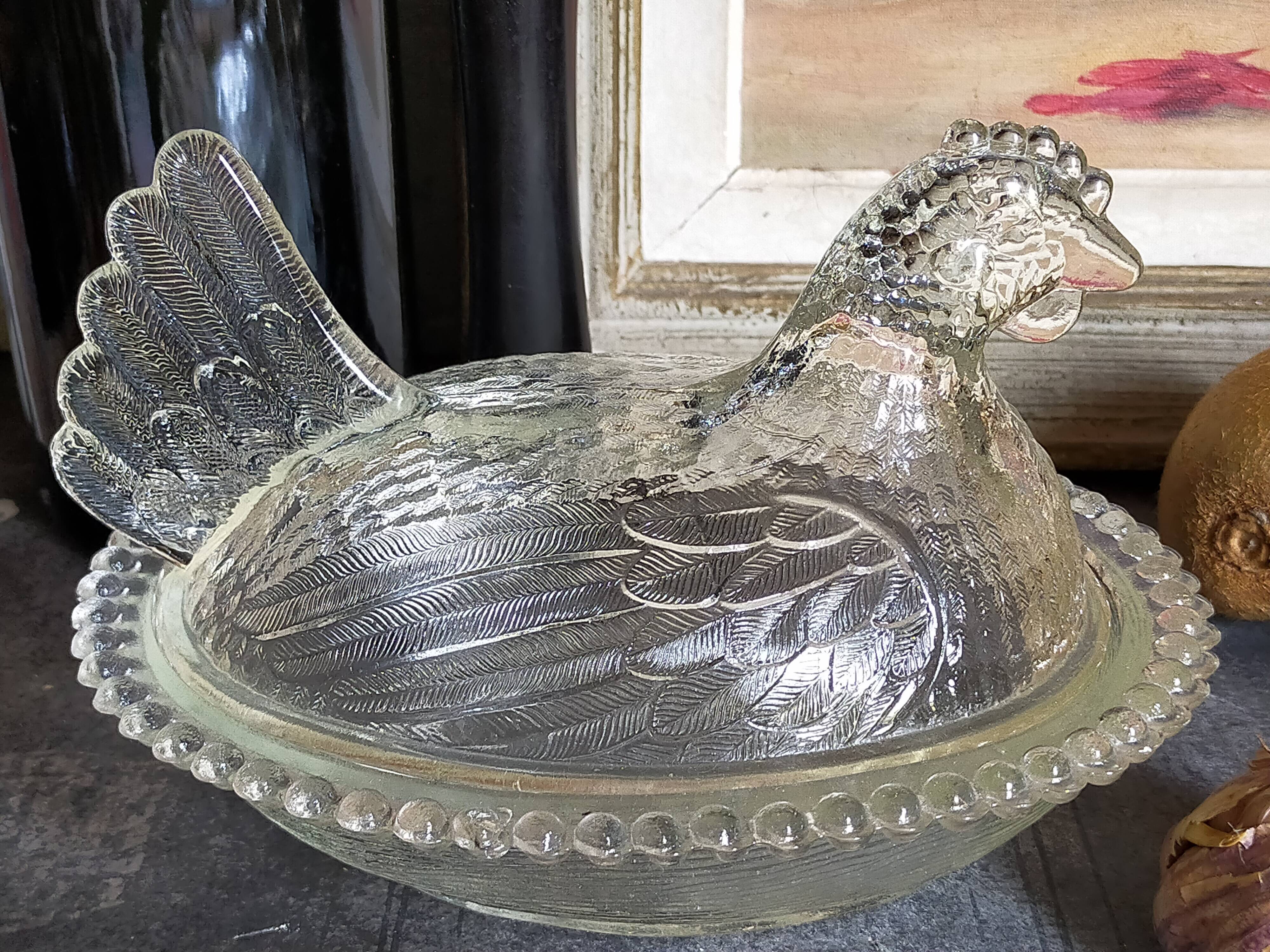 Terrine plat de présentation poule en verre moulé vintage