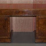 Rare oak partner's desk by Howard & Sons circa 1880 with leather.