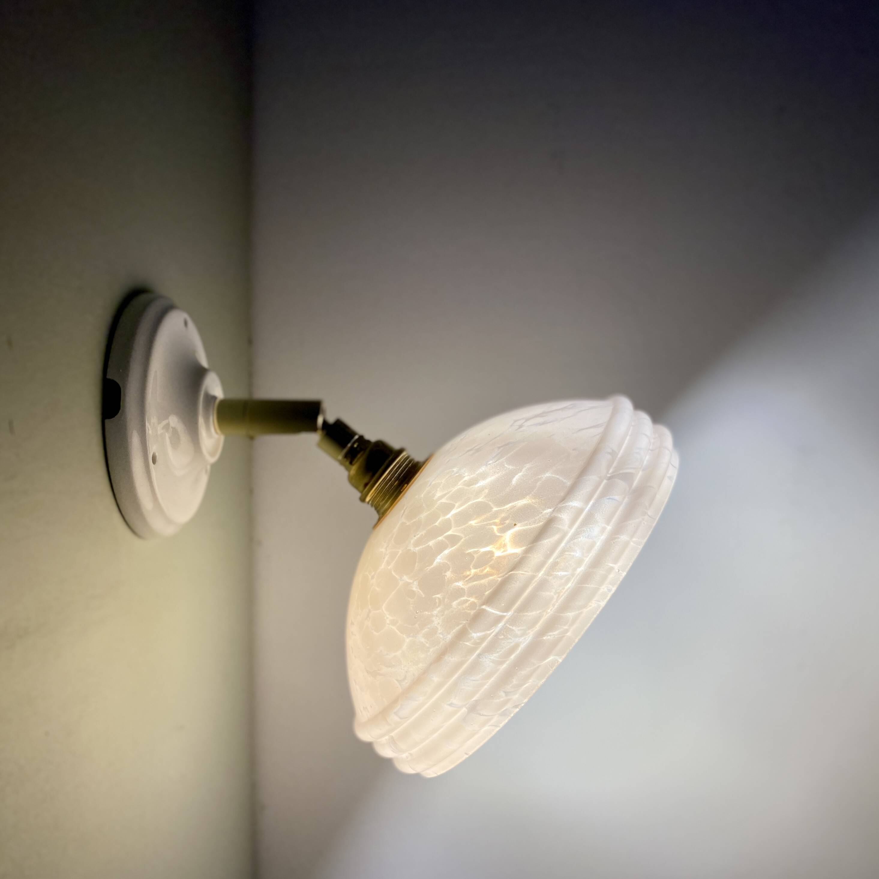 Vintage pink Clichy glass wall lamp with shade