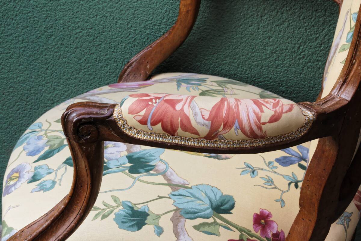 Cabriolet armchair, Louis XV period, 18th century