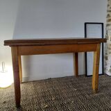Old farmhouse table from the 50s with 1 drawer.