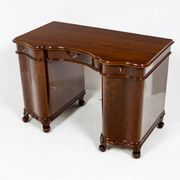 Small lady's desk Louis-Philippe in walnut 1840-1860