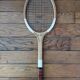 Raquette de tennis vintage