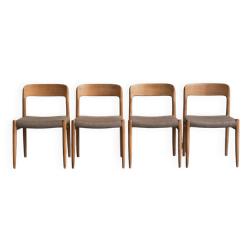 Set of 4 dining chairs 'model 75' by Niels Otto Moller