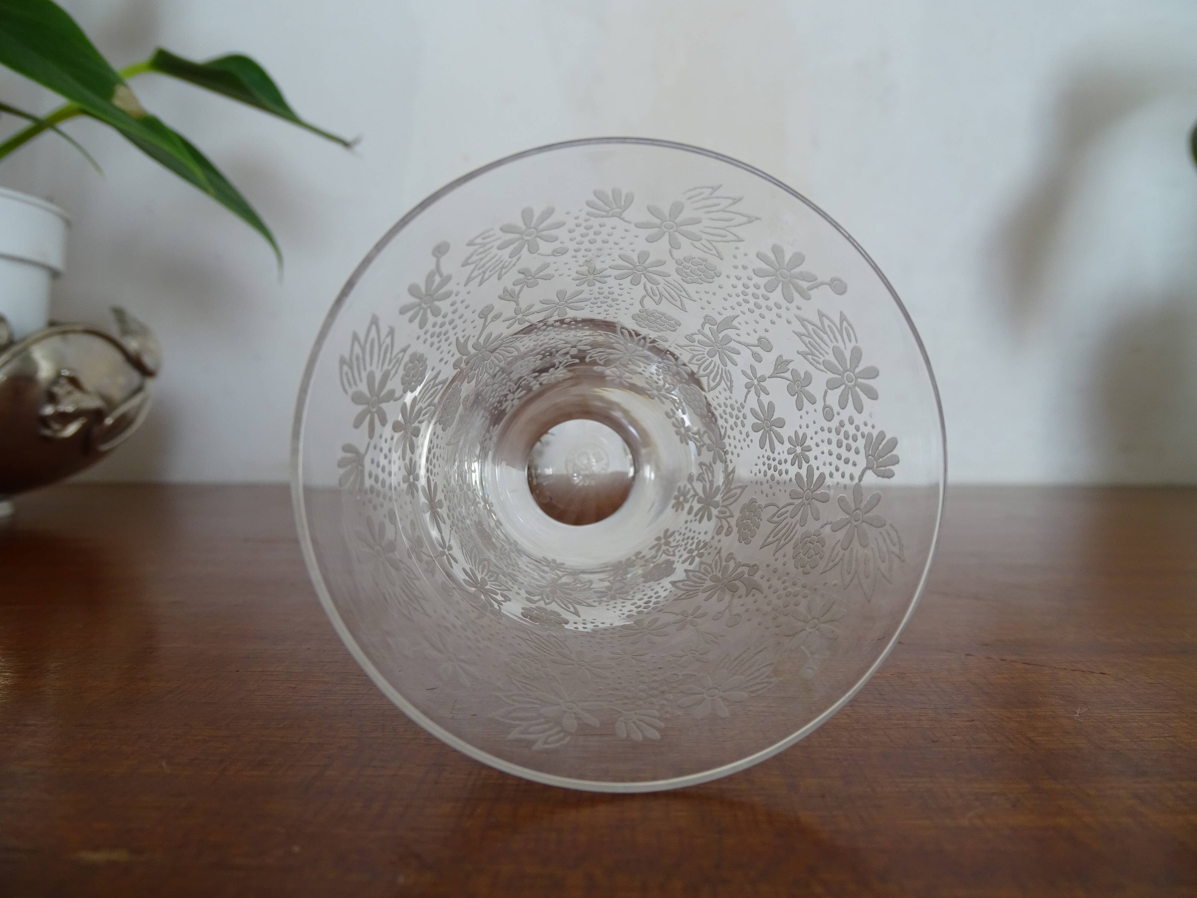 Wine glass crystal Baccarat Elisabeth Millefiori signed