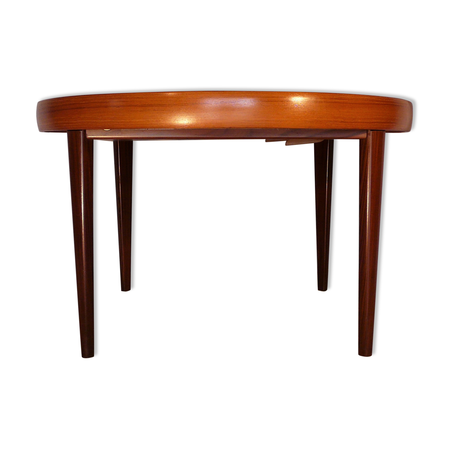 Scandinavian vintage extendable round table