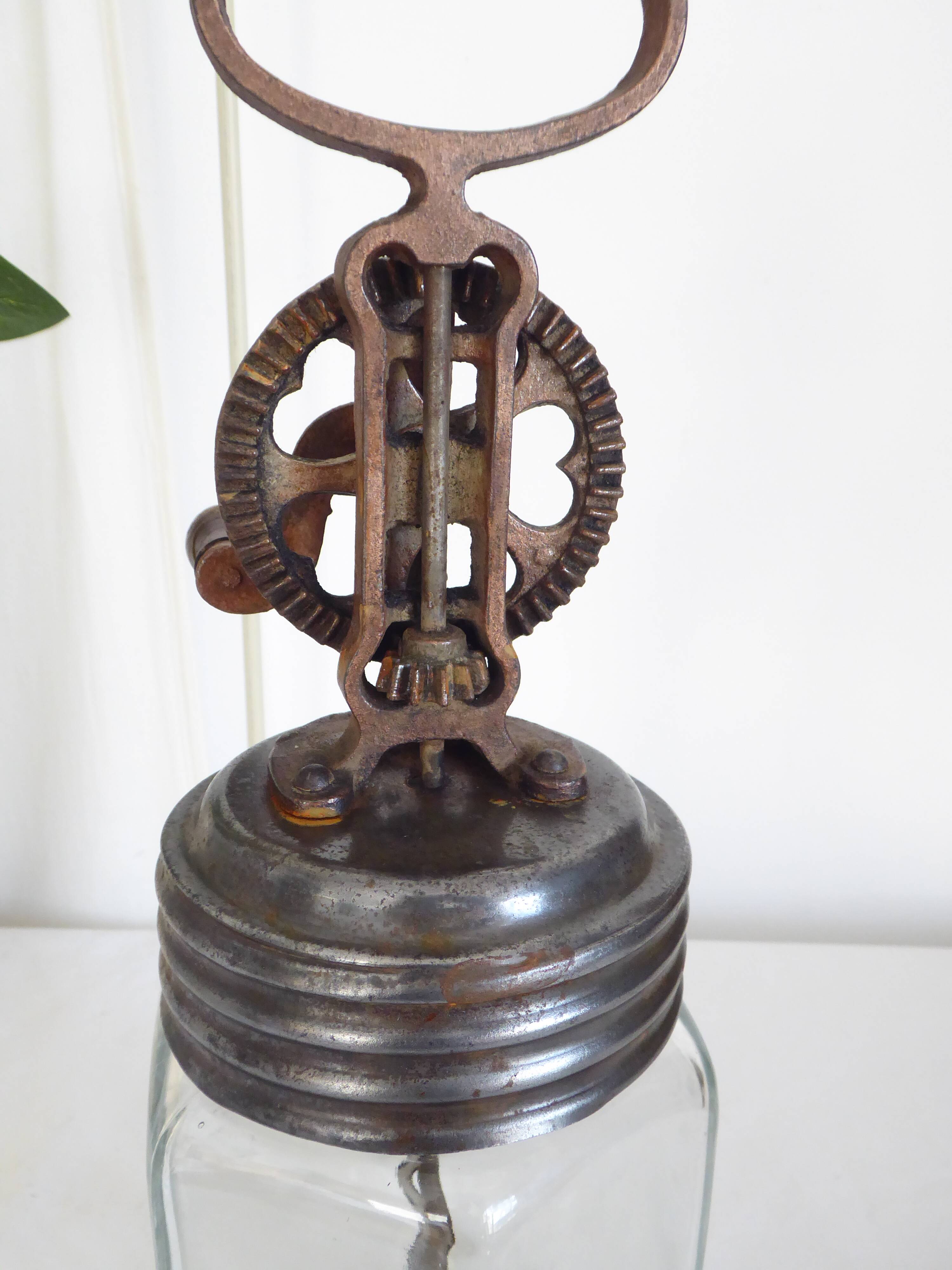 Butter churn