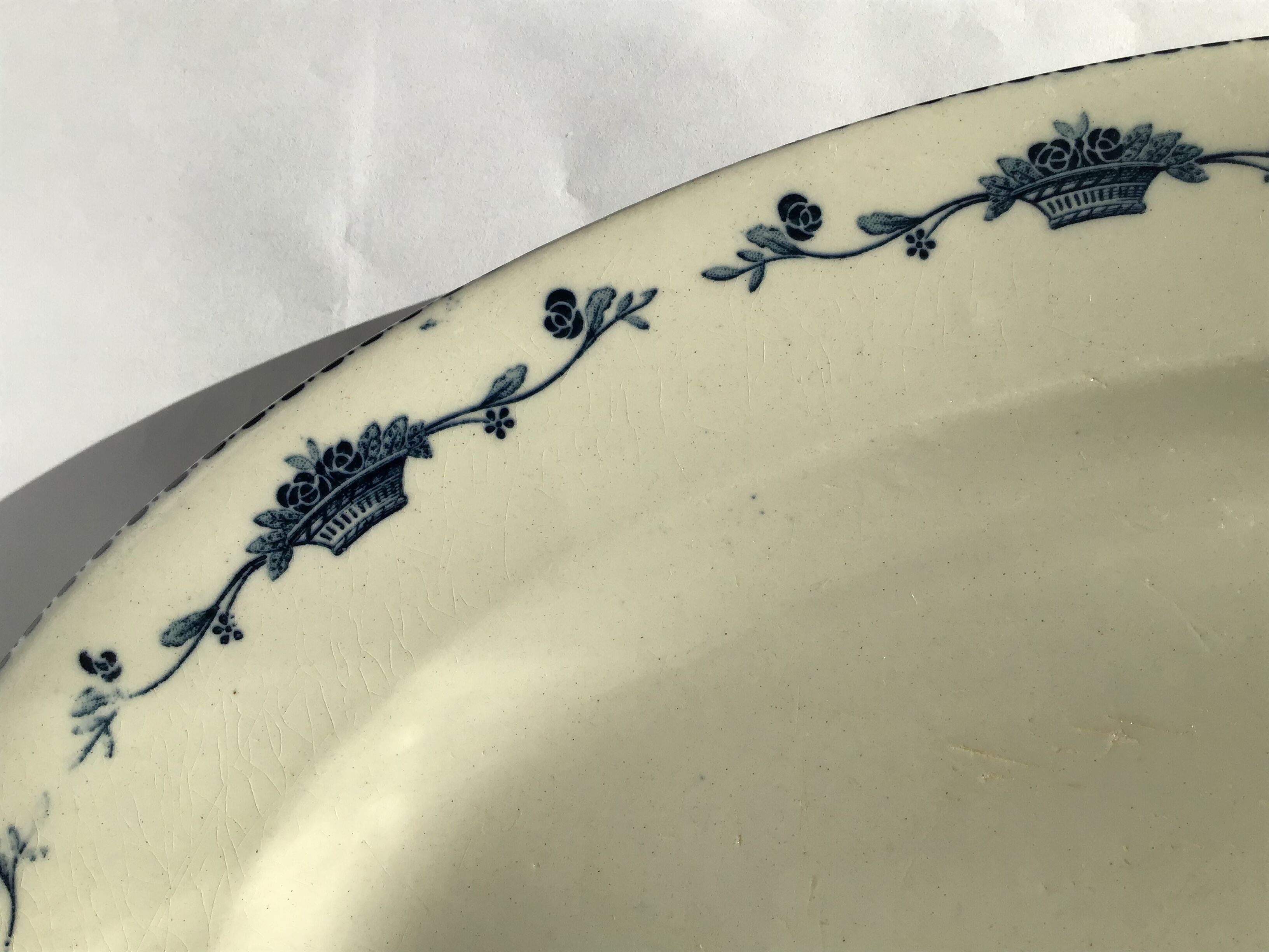 Plat oval Terre de Fer Salins