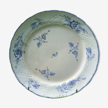 Old round dish in earthenware, Keller and Guérin in Lunéville service Saxony