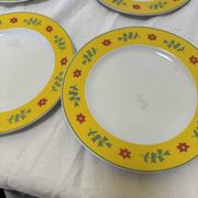 Flower plates
