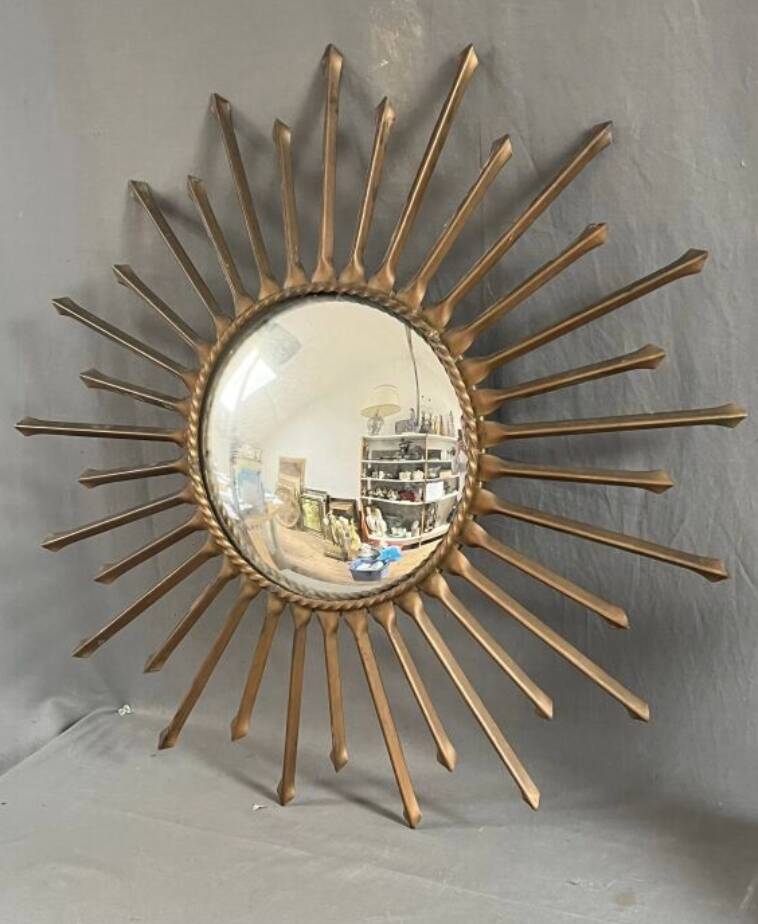 Chaty witch's eye sun mirror in Vallauris