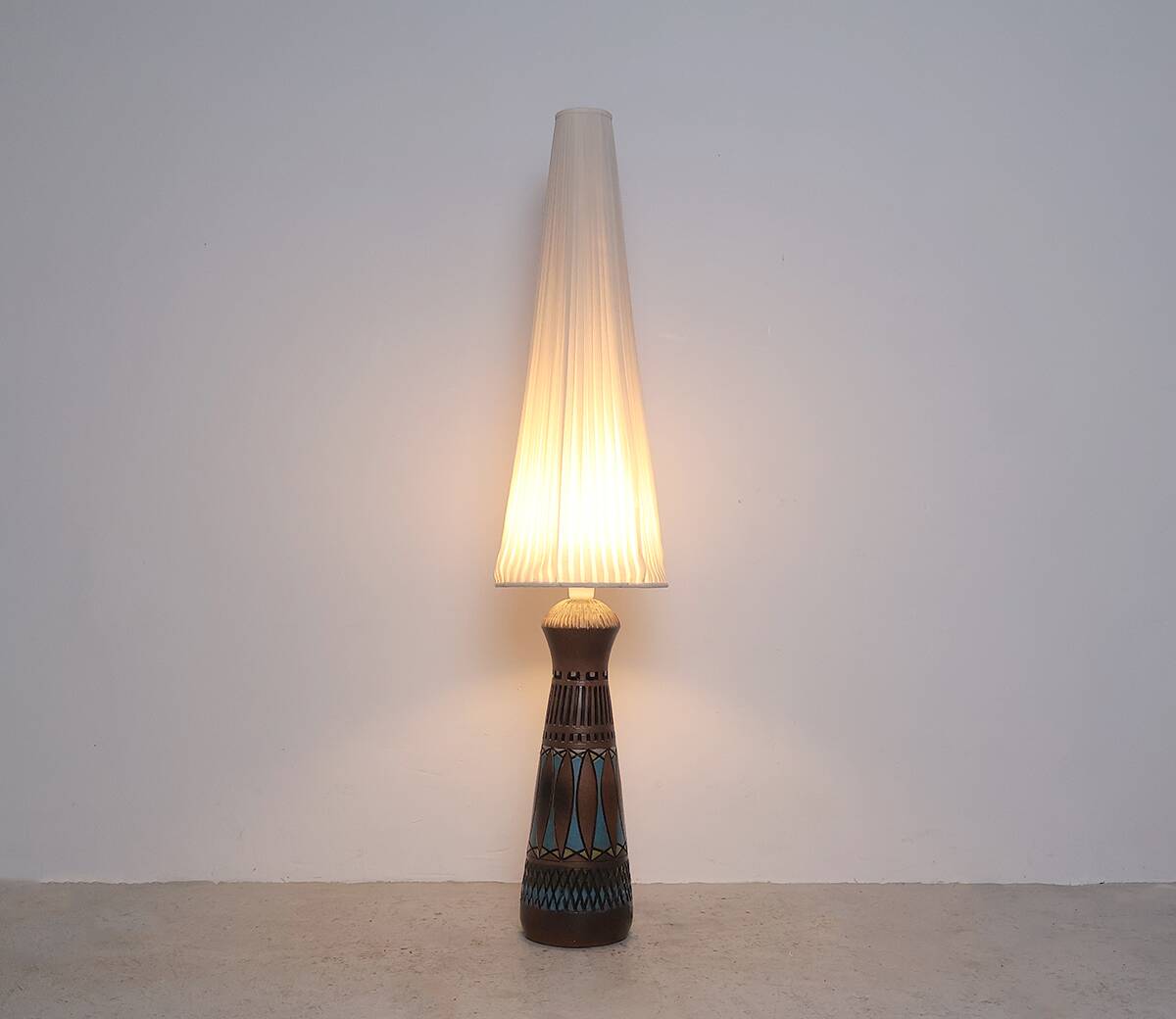 Big ceramic floor lamp by M. Zawadzki for Tilgmans Sweden