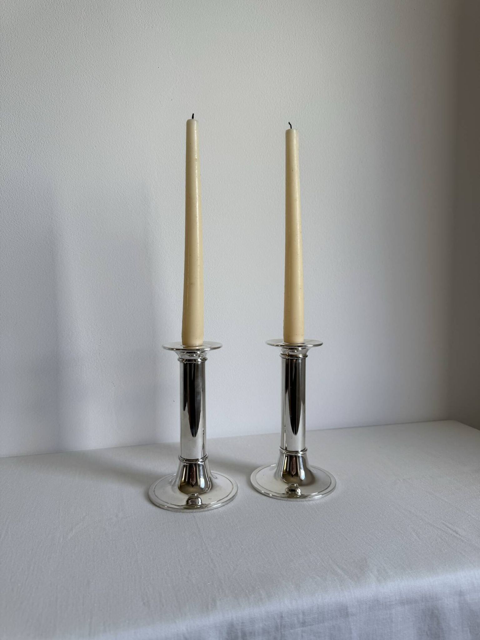 2 porte-bougies en argent vintage élégant de style mid-century moderne