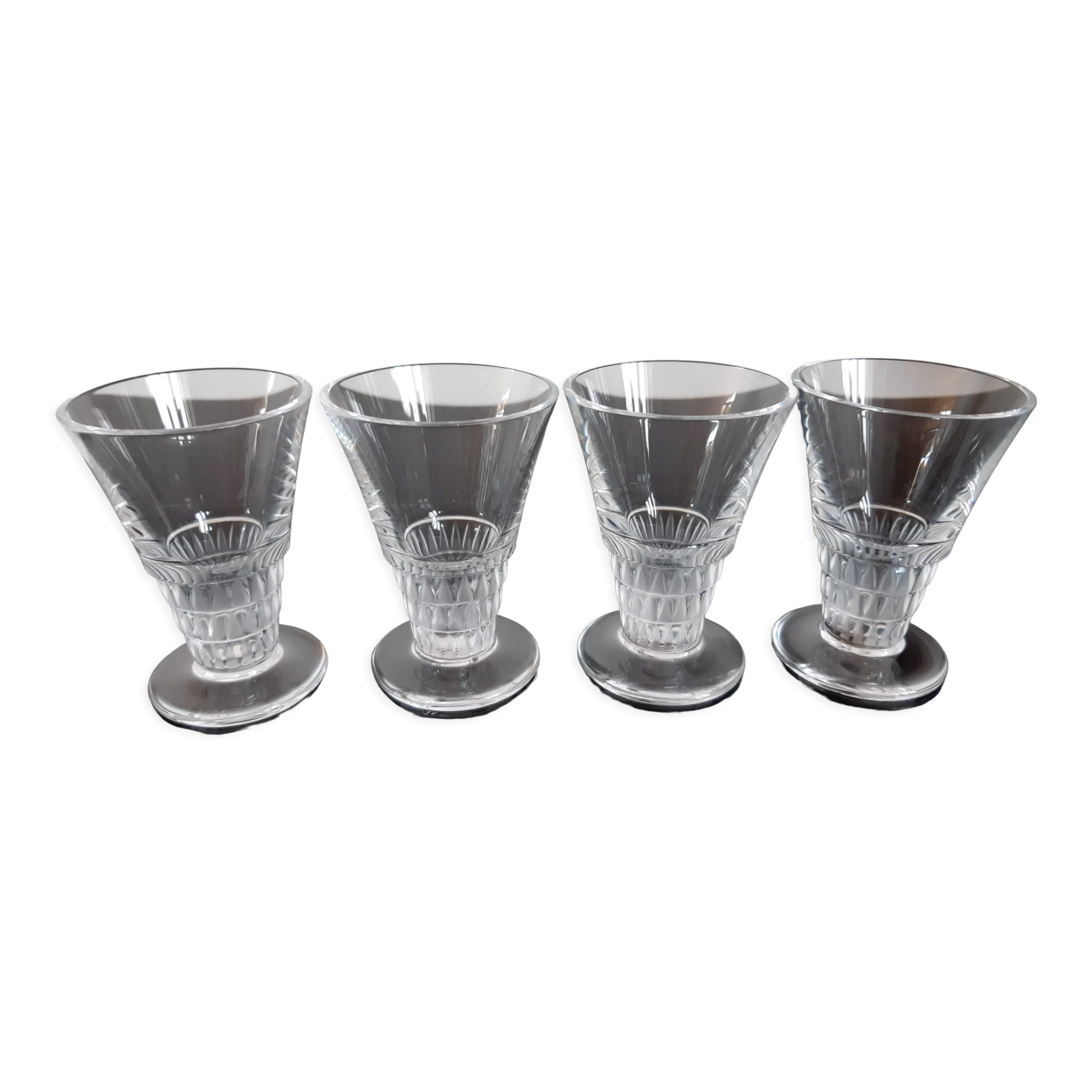 Set of 4 crystal glasses 40s