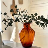 Amber vase 1970