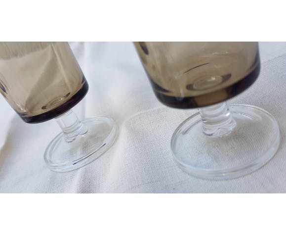 6 smoked glass champagne flutes, 70s