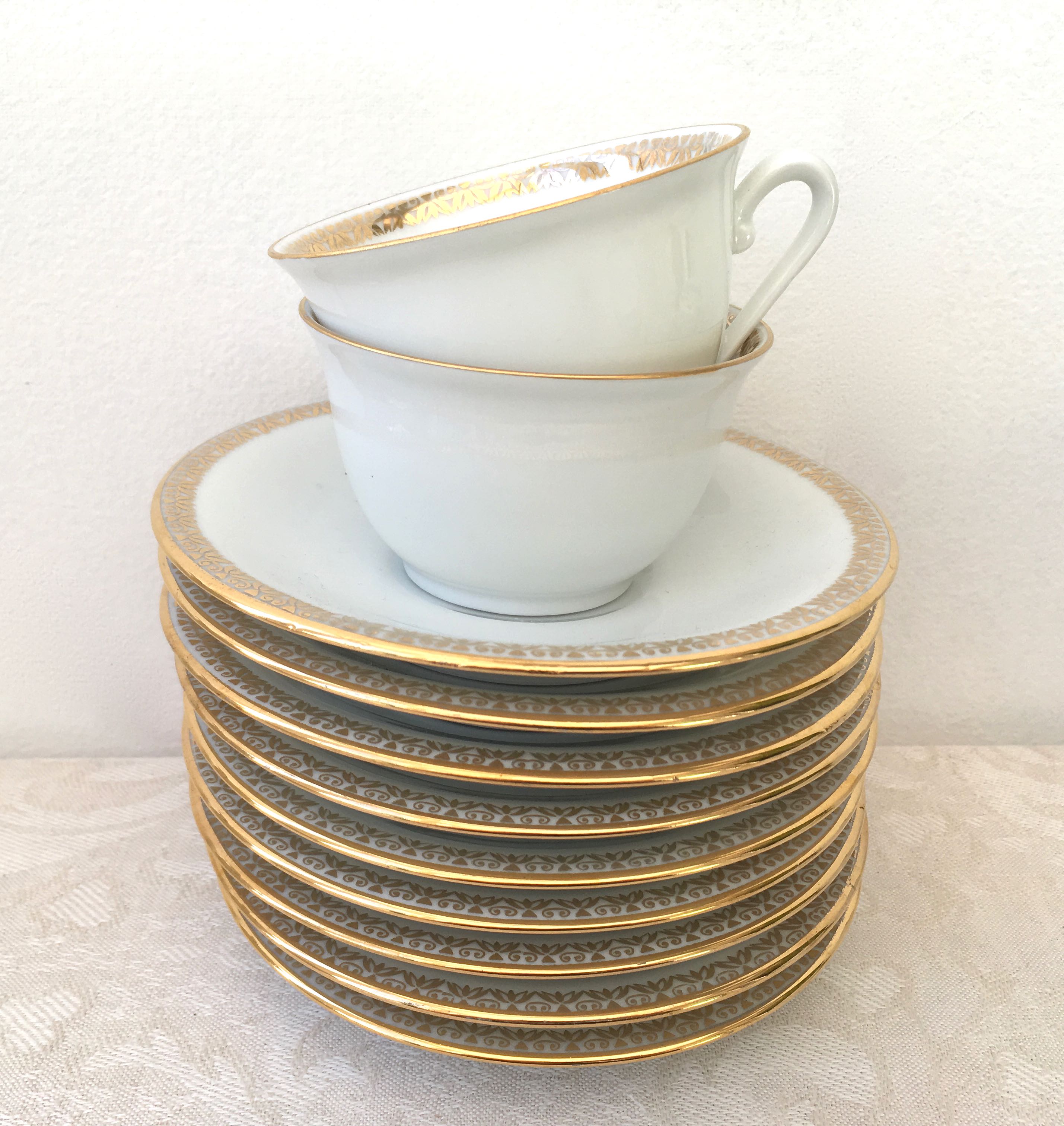 Coffee service for 10 people in Limoges porcelain