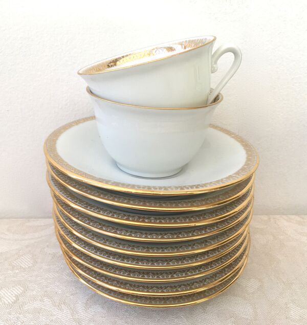 Service à café pour 10 personnes en porcelaine de Limoges