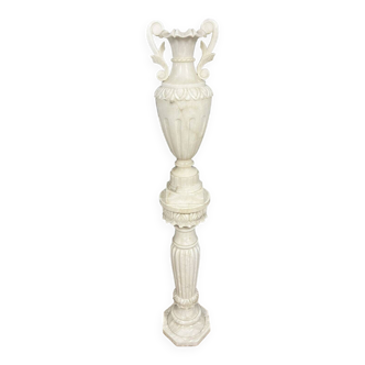 Magnificent and very large alabaster vase on its column (height 168 cm)