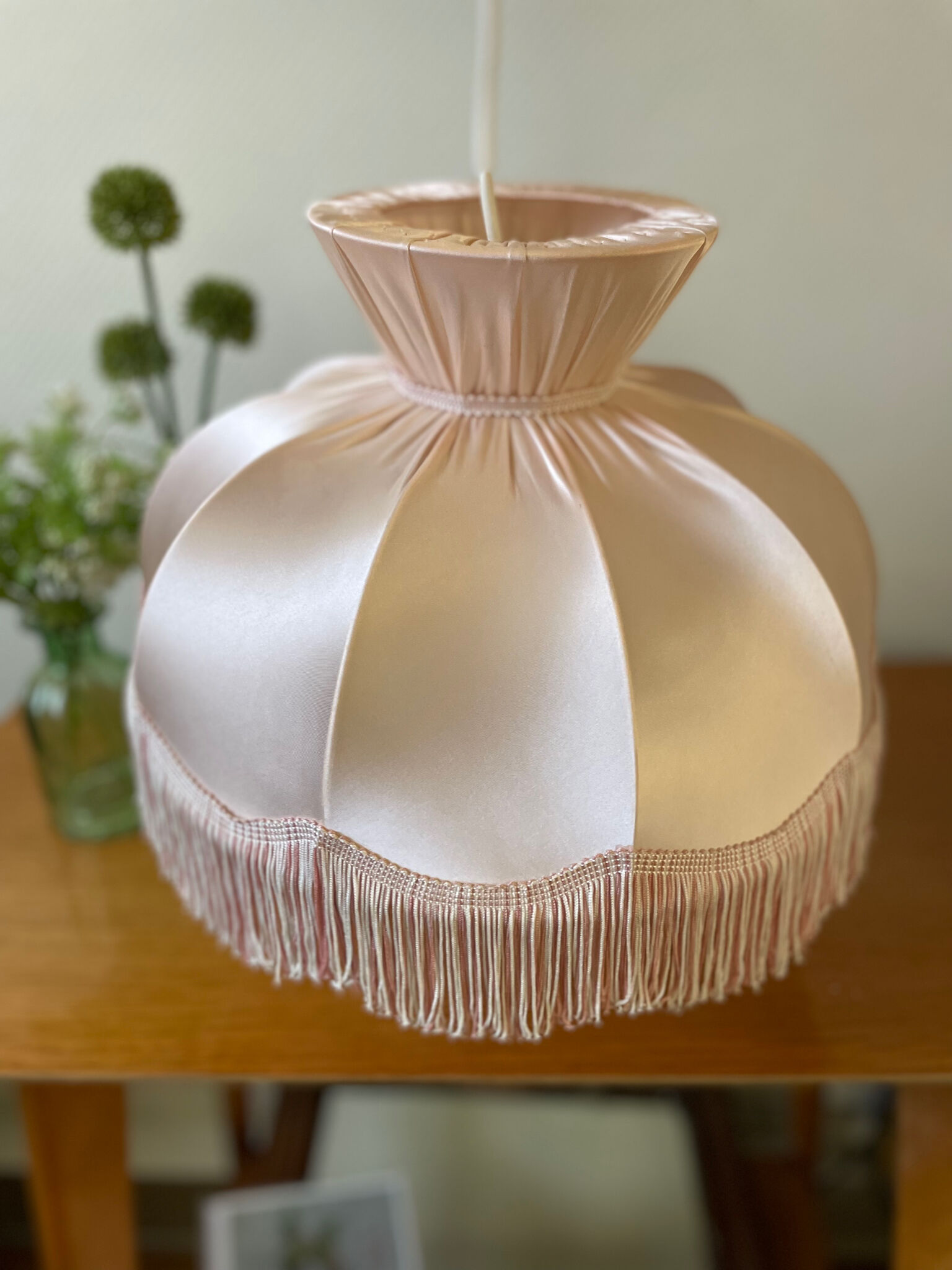 Suspension vintage rose