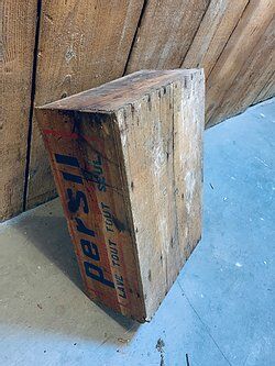 Advertising crate Persil