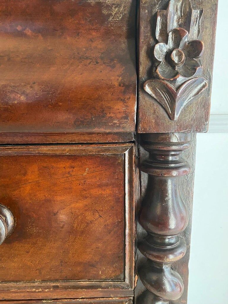 Commode anglaise, style victorien, xixème