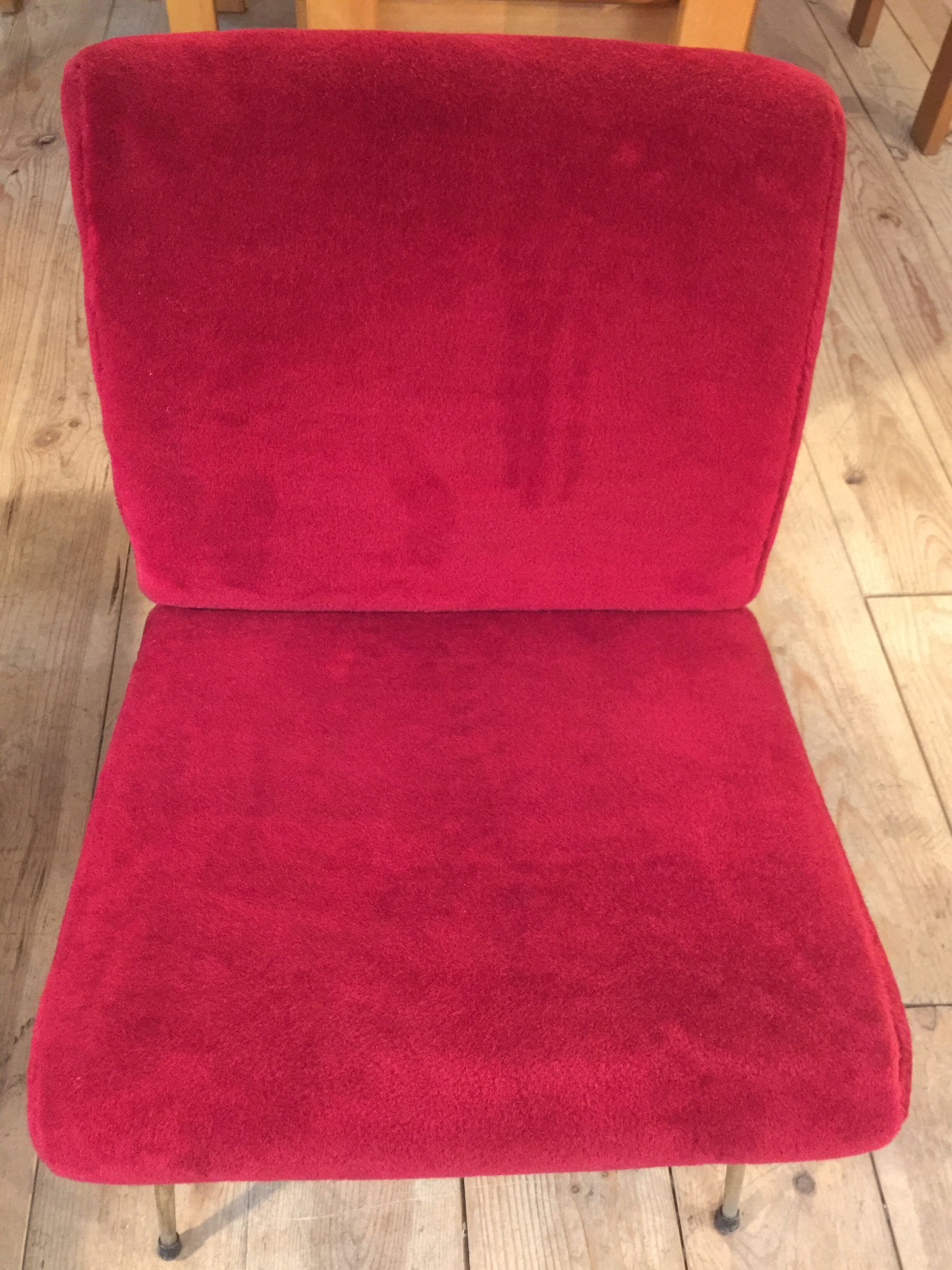 Pelfran chair model Kiss