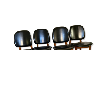 suite of 4 chairs from the 60s, "pegasus" model, from Baumann.