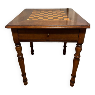 Board games table