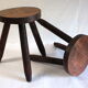 Paire de tabourets tripodes circa 70