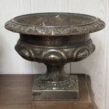 Pair of medicis vases/planters